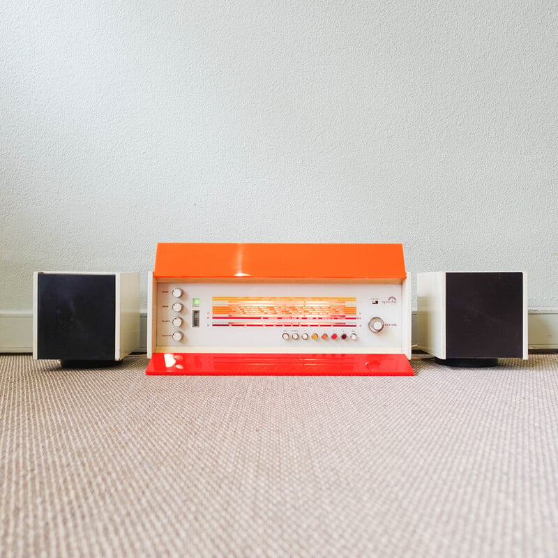 Vintage Spectra futura stereo van Raymond Loewy voor Nordmende, 1968.