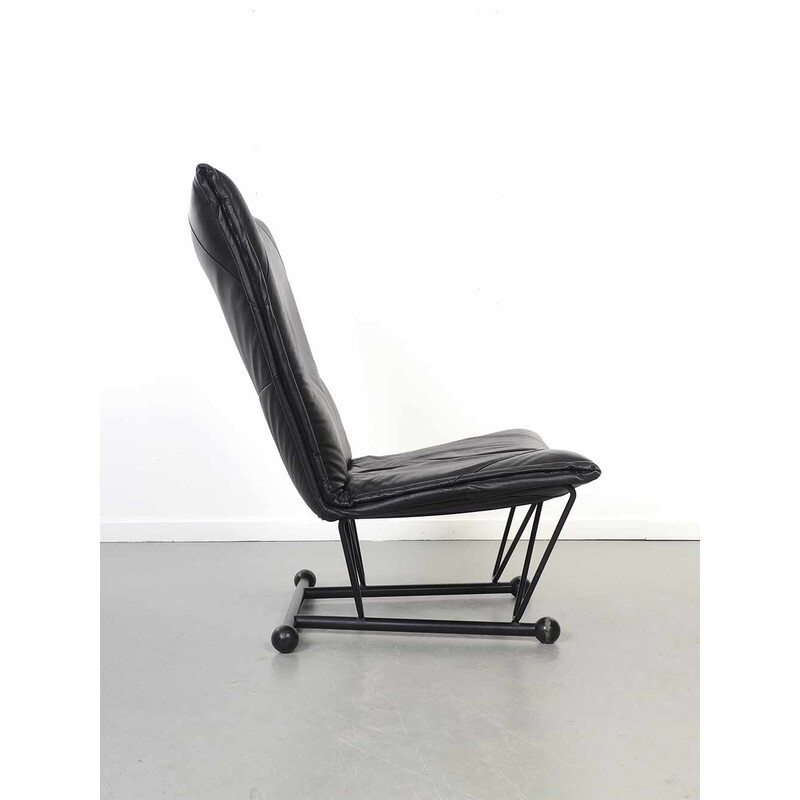 Vintage Flyer lounge chair in black leather by P. Mazairac and K. Boonzaaijer for Young International, 1983s