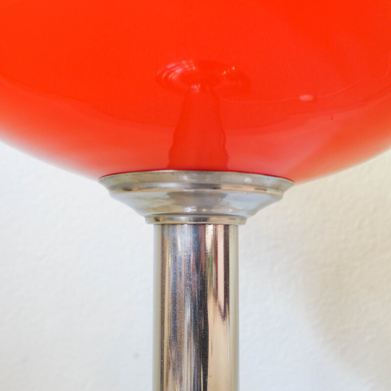 Lámpara de pie vintage en vidrio opalino, Portugal Años 60