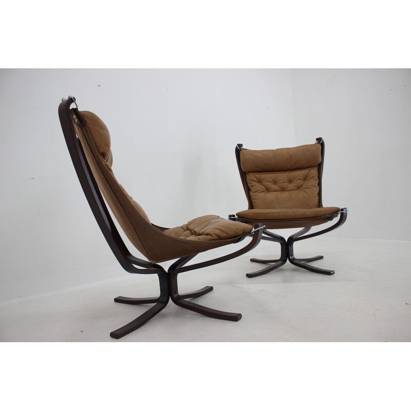 Pair of vintage Falcon armchairs in leather by Sigurd Ressell for Vatne Møbler, Norway 1970s