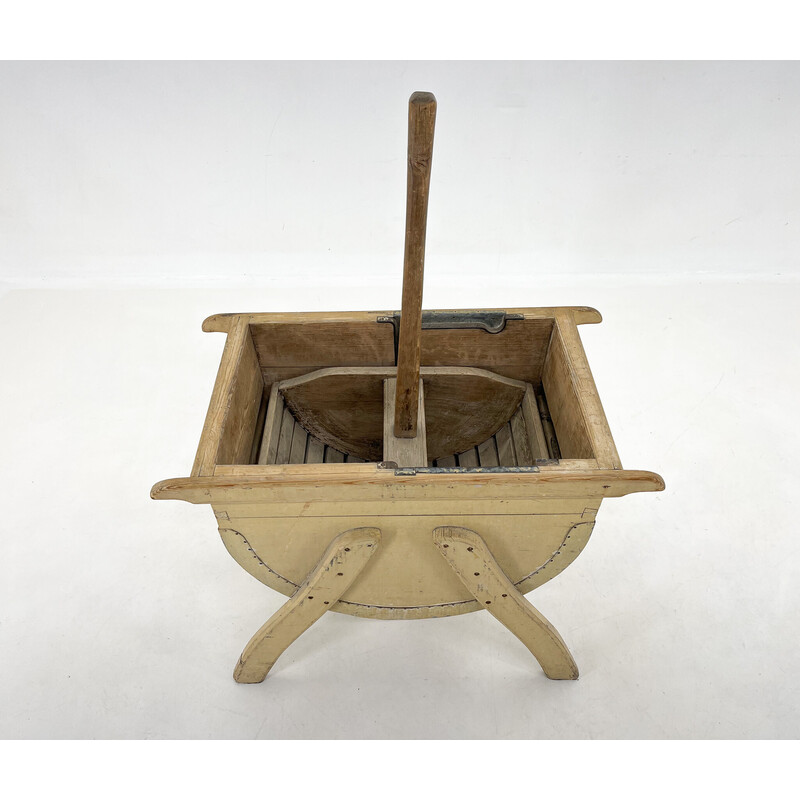 Vintage wooden washing mashine, 1900s