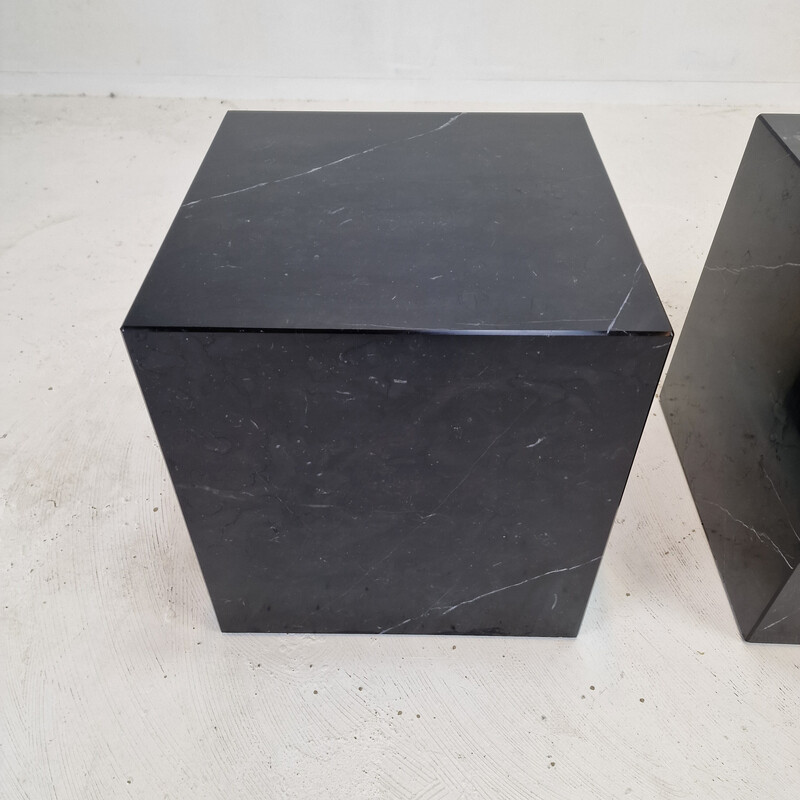 Vintage side table in black marble, Italy 1980s