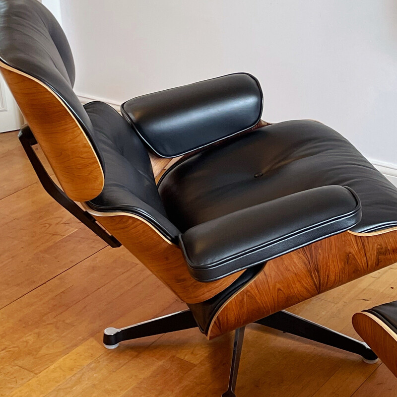 Vintage armchair with ottoman by Charles and Ray Eames for Herman Miller, France 1970