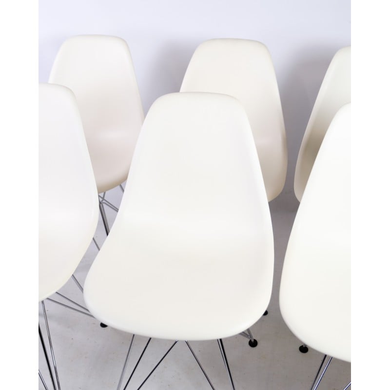 Chaise vintage Dsr en plastique blanc par Charles et Ray Eames, 1948