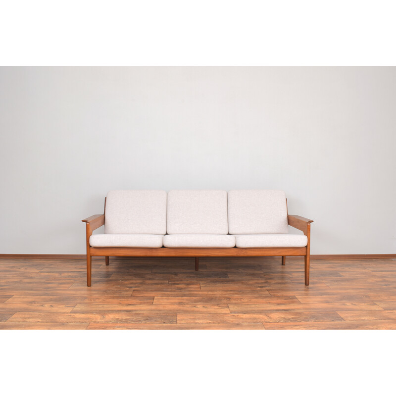 Vintage teak sofa by Arne Wahl Iversen for Komfort, Denmark 1960s