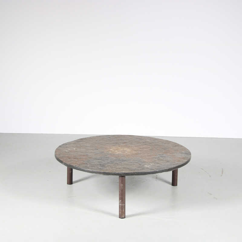 Table basse vintage brutaliste en pierre d'ardoise, Pays-Bas 1970