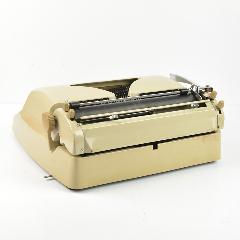 Vintage suitcase typewriter by Triumph Werke Nurnberg Ag, Germany 1964