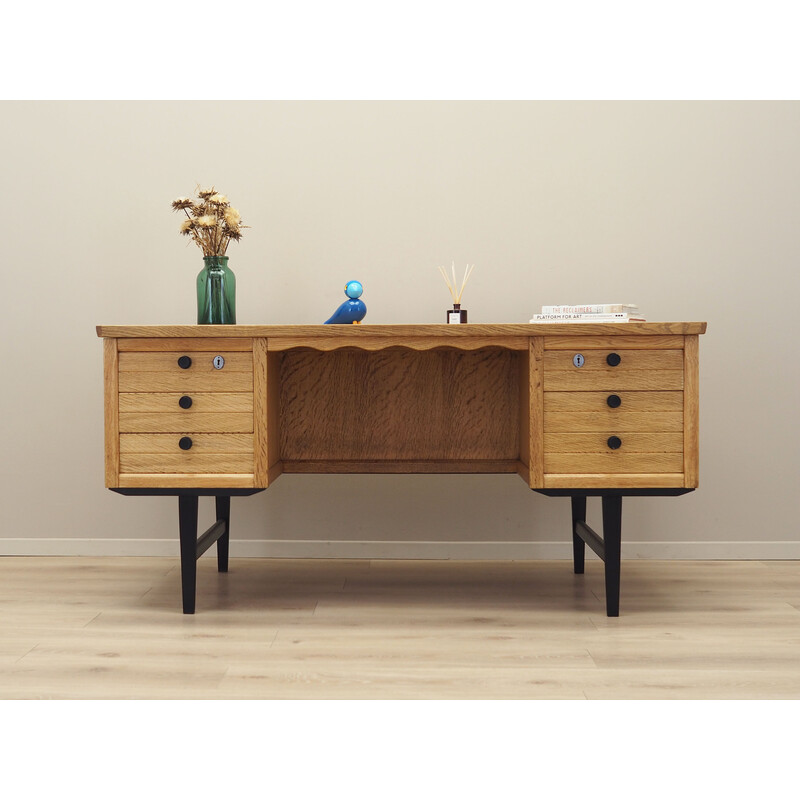 Bureau danois vintage en chêne par Henning Kjaernulf, 1960