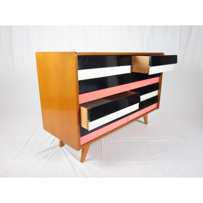 Commode rétro rose tchèque - 1960