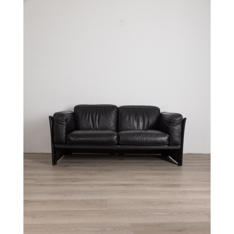 Zweisitziges Vintage-Sofa aus Stahlrohr und schwarzem Leder von Mario Bellini für Cassina, 1970er Jahre