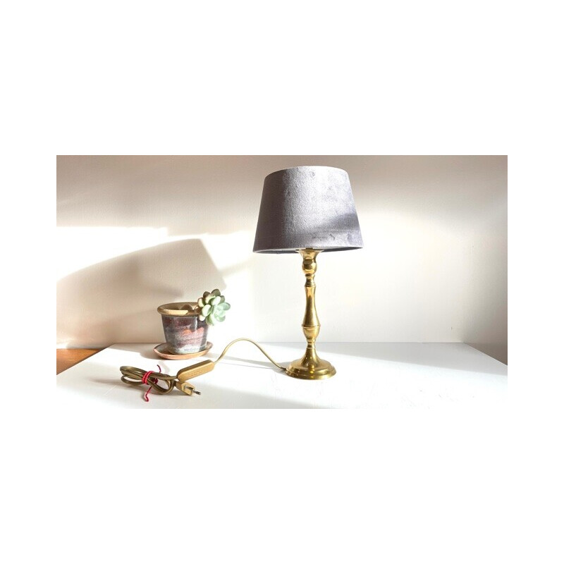 Vintage lamp in solid brass and velvet