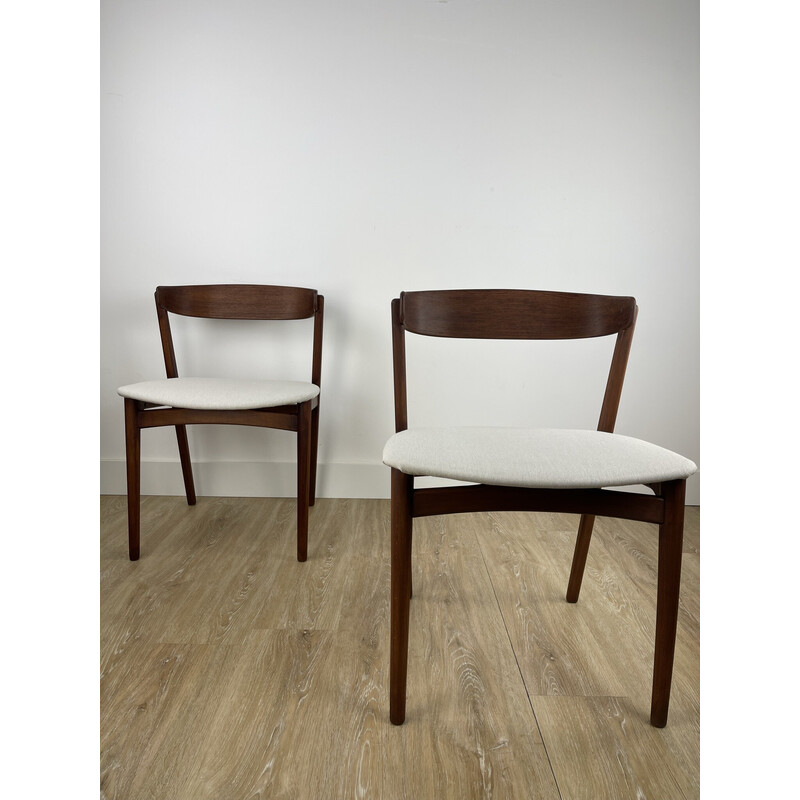 Pair of vintage chairs model 206 in teak, Denmark