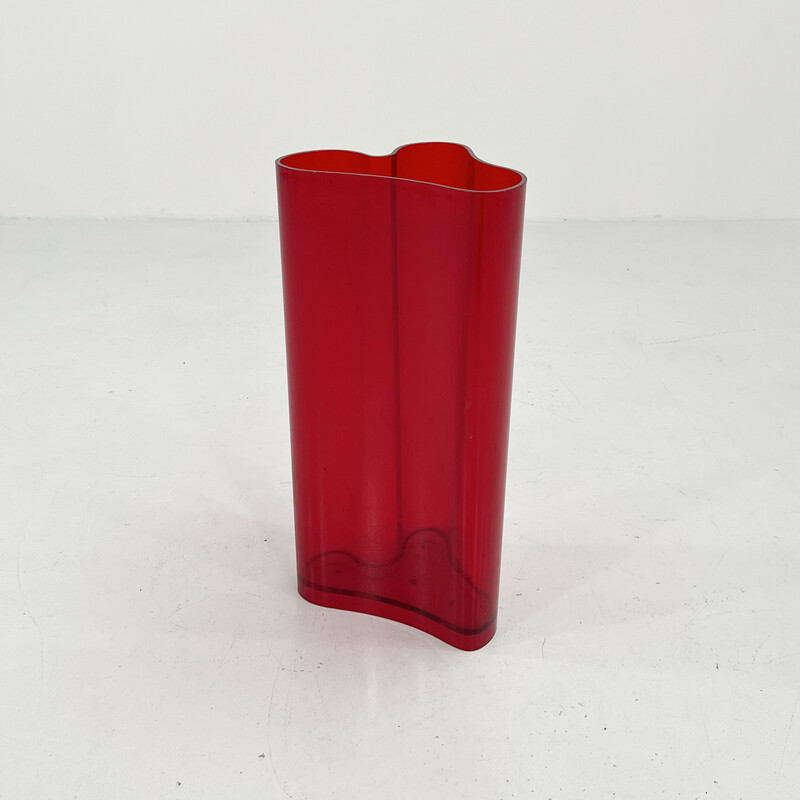 Vintage Nuvola umbrella stand in red lucite for Guzzini, 1990s