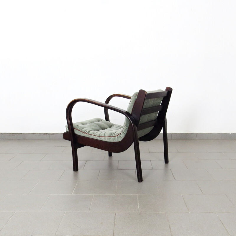 Paire de fauteuils vintage de Karel Koželka pour Interier Praha