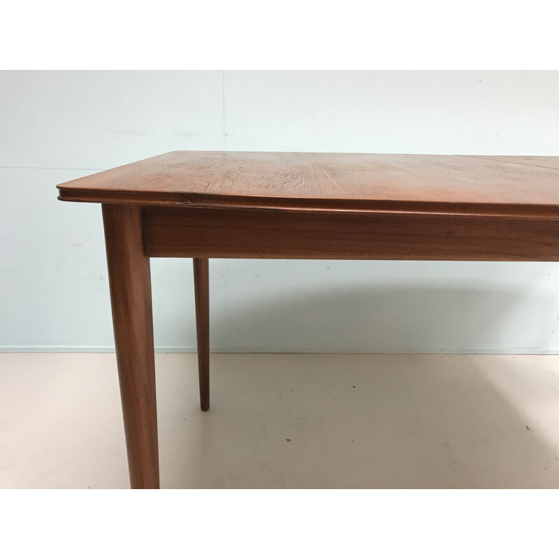 MacIntosh extendable dining table - 1960s