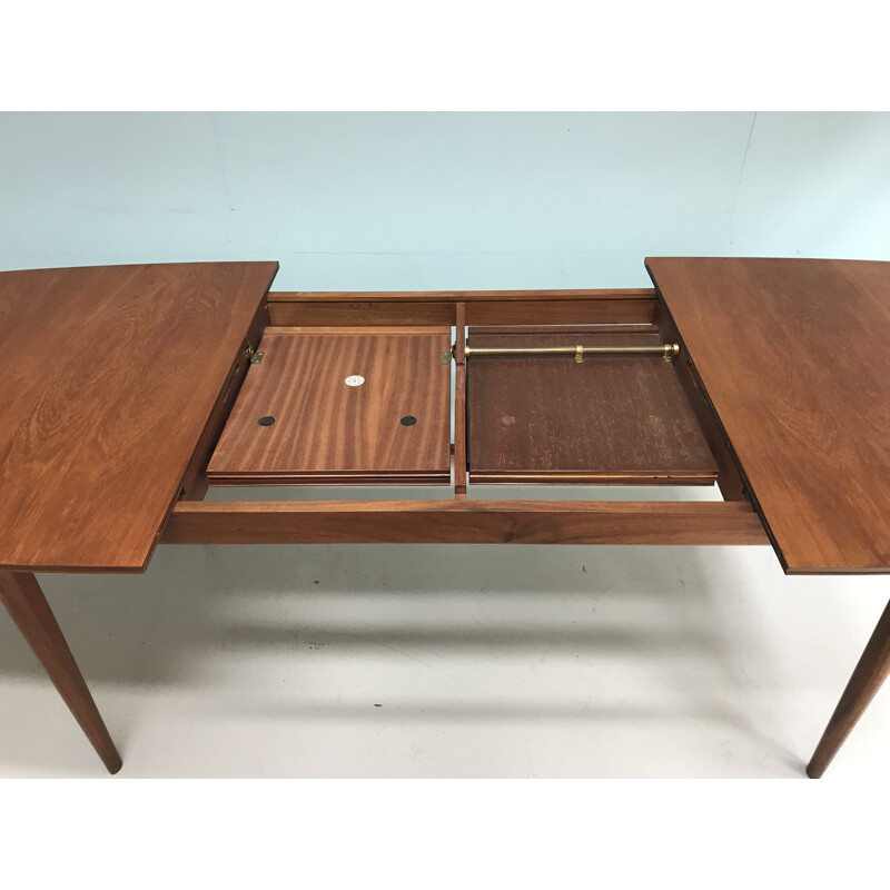 MacIntosh extendable dining table - 1960s