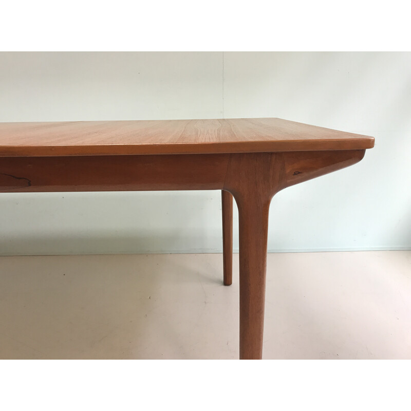 Large MacIntosh dining table - 1960s