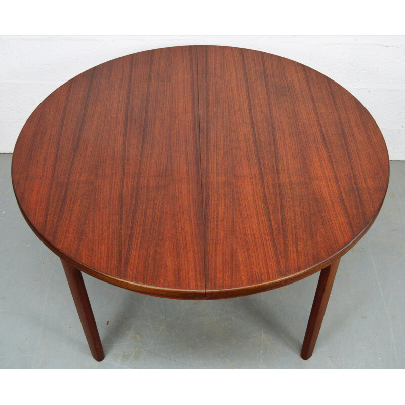 Mid-Century Circular Teak Extendable Table by Nathan - 1960s