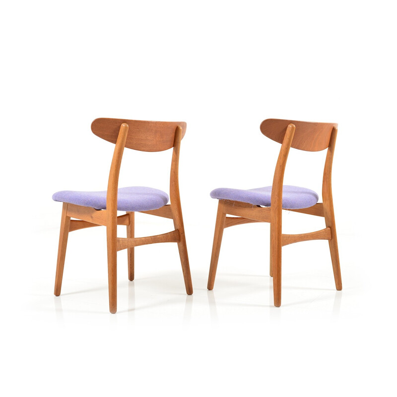 Pair of Hans Wegner CH-30 chairs by Hans J. Wegner - 1950s