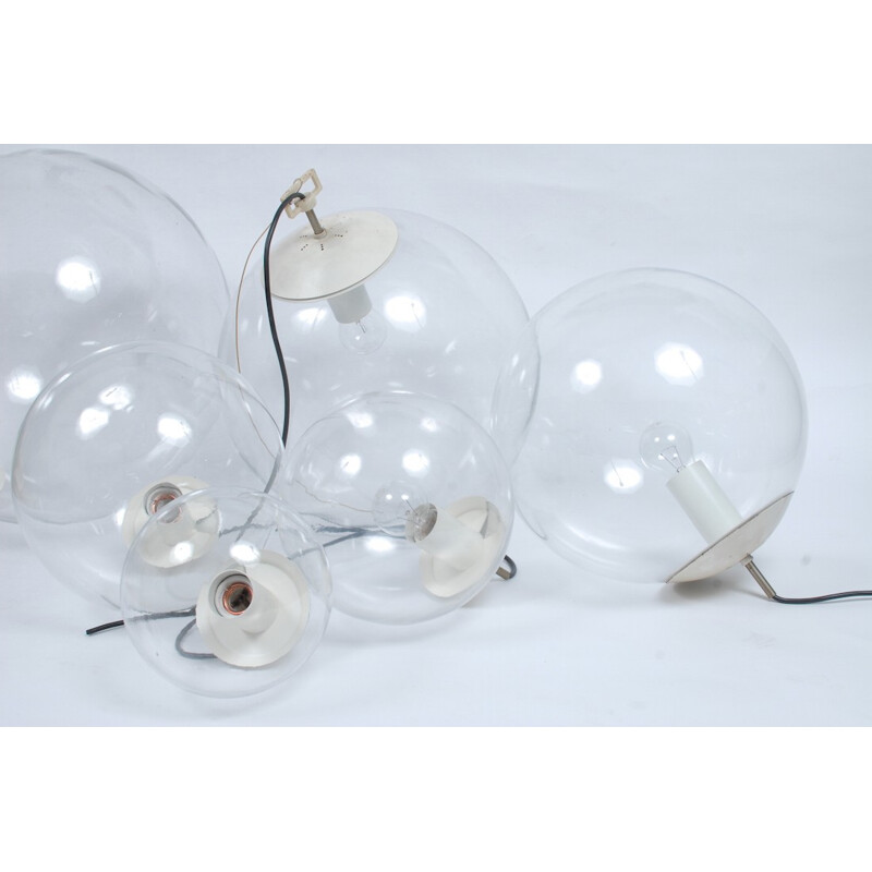 Set van 6 vintage glazen "Globes" hanglampen, 1960