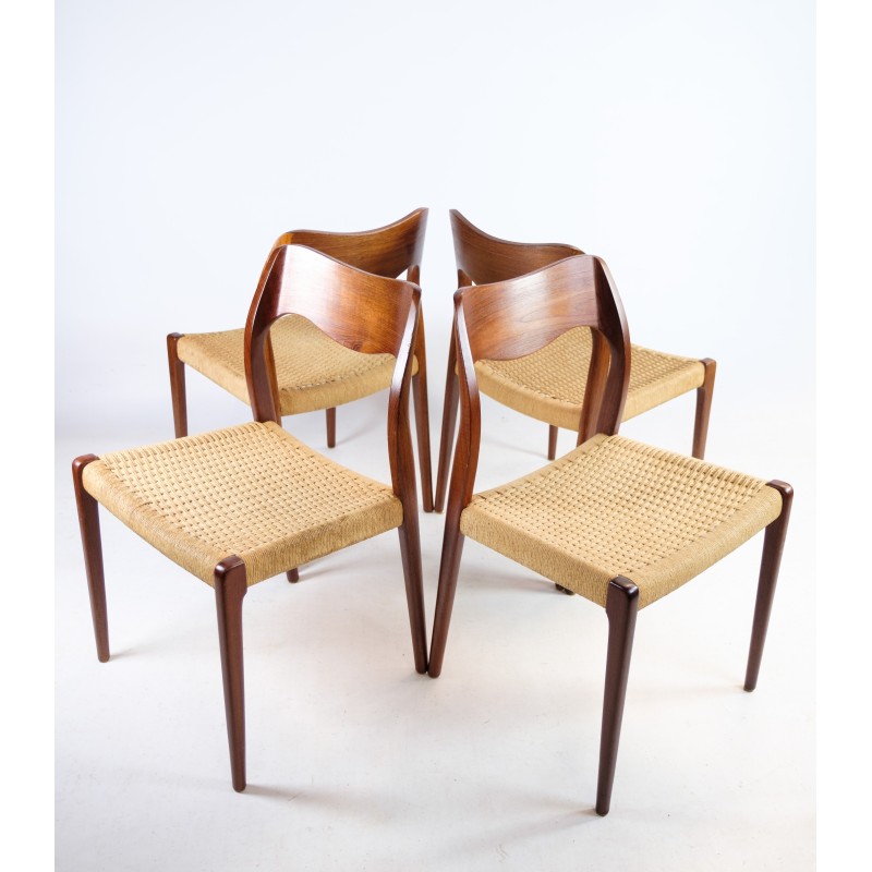 Set of 4 vintage dining chairs model 71 by N.O Møller, 1951