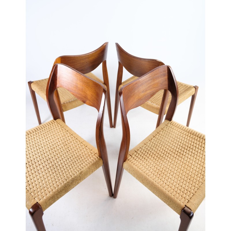 Set of 4 vintage dining chairs model 71 by N.O Møller, 1951