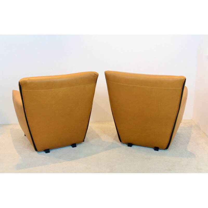 Paire de fauteuils lounge vintage F330 en cuir par Gerard van den Berg pour Artifort
