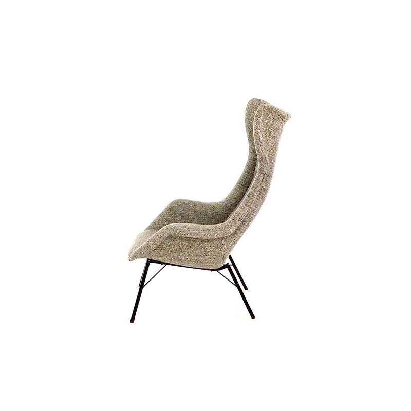 Sillón wingback vintage de Miroslav Navratil para Ton