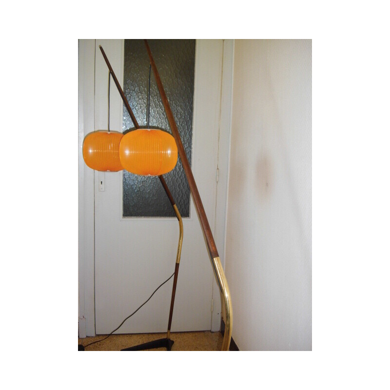 https://www.design-market.eu/2625025-large_default/pair-of-vintage-fishing-rod-floor-lamps-by-holm-sorensen-1950.jpg?1681416468