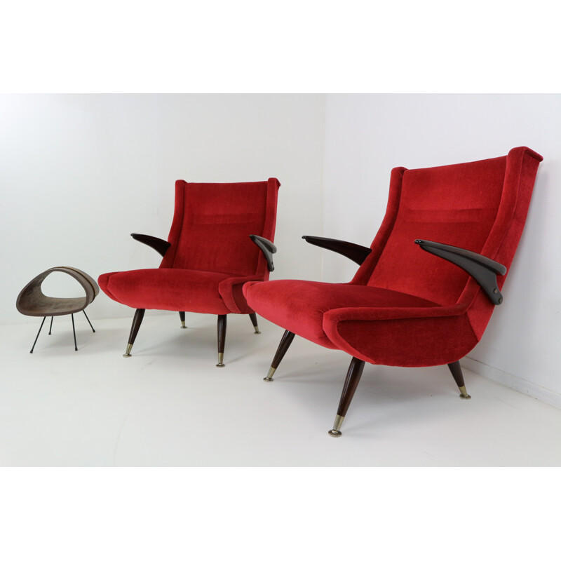 Ensemble de 2 fauteuils vintage italiens en velours rouge - 1950