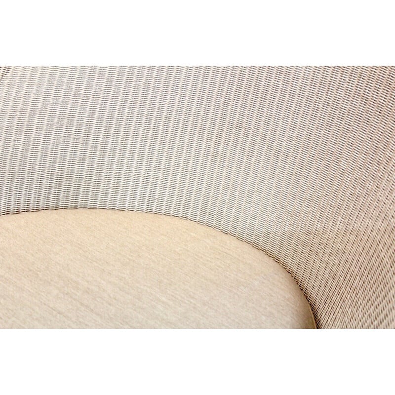 Fauteuil lounge vintage Lloyd loom en blanc grisâtre