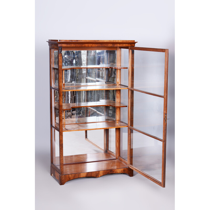 Vintage Biedermeier display cabinet in walnut and solid spruce, 1830s