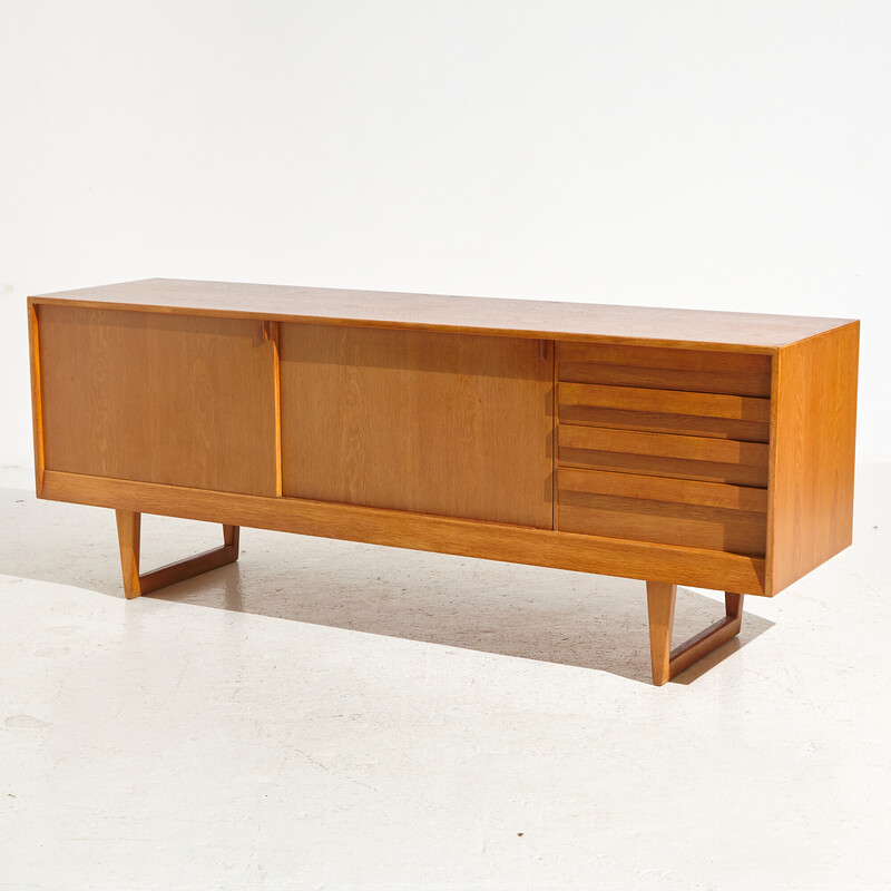 Credenza vintage in rovere di Kurt Østervig per Kp Møbler, Danimarca 1960