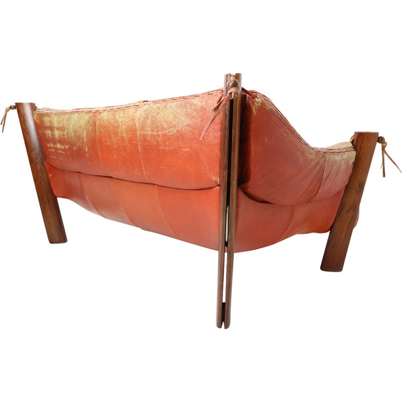 Two-Seater sofa MP-211 by Percival Lafer in wood and leather - 1970q