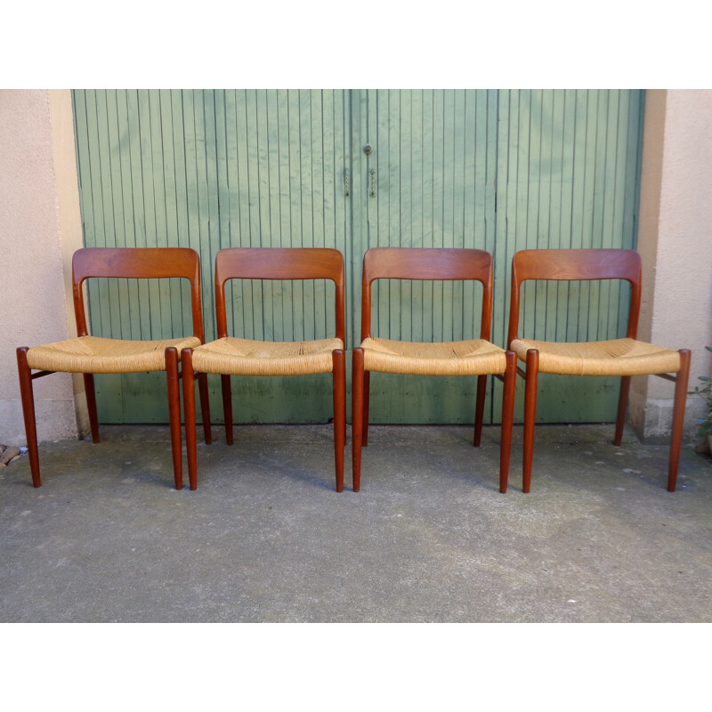 Set of 4 Scandinavian chairs by Niels O Moller model 75 - 1950s