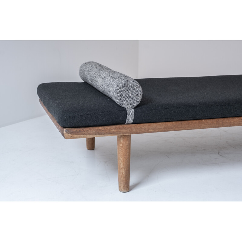 Vintage daybed model Ge19 by Hans Wegner for Getama, Denmark 1950s