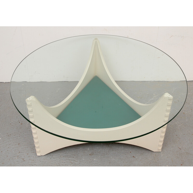 Table basse blanche avec plateau en verre - 1960