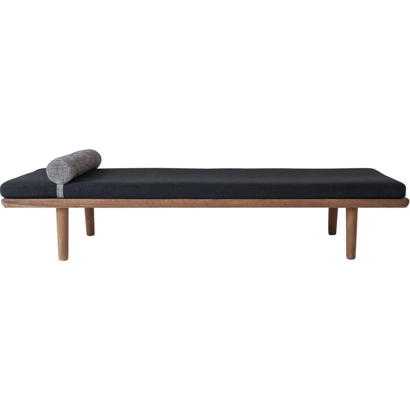 Vintage daybed model Ge19 by Hans Wegner for Getama, Denmark 1950s