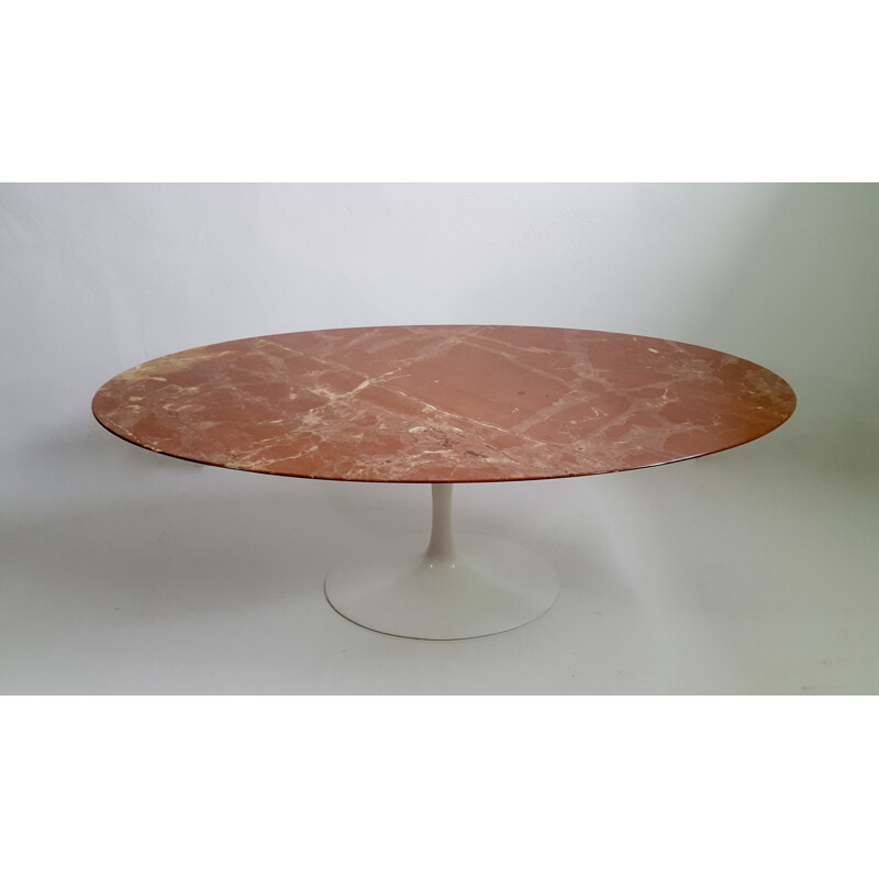 Oval dining table in red marble by Eero Saarinen for Knoll- 1970s