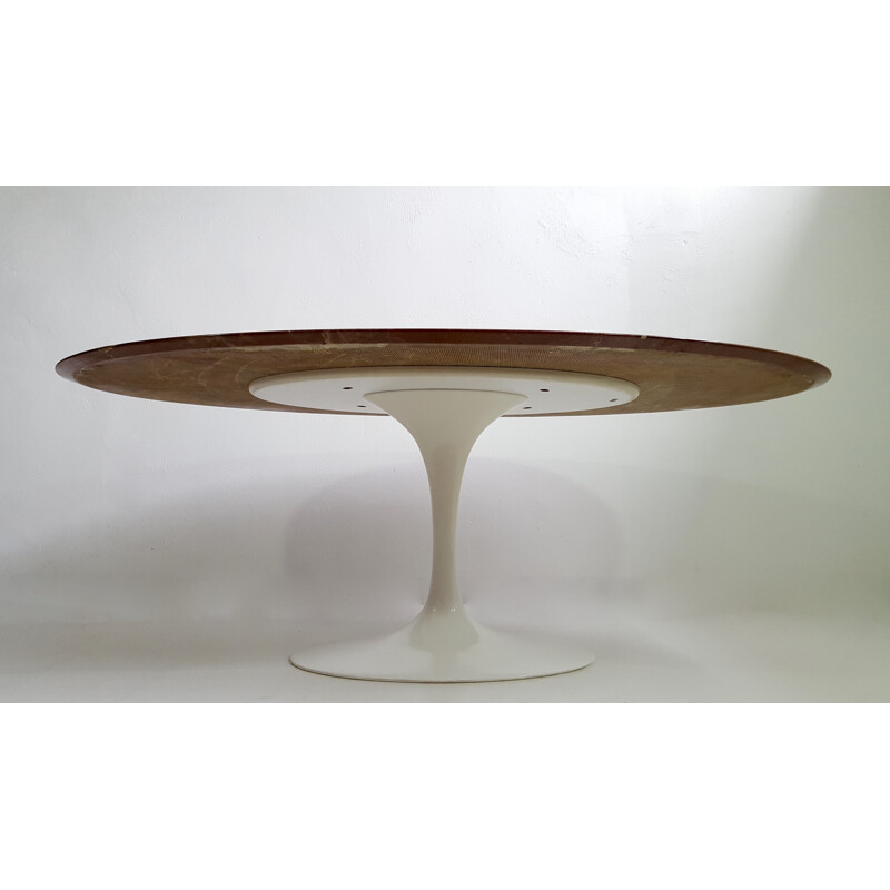 Oval dining table in red marble by Eero Saarinen for Knoll- 1970s