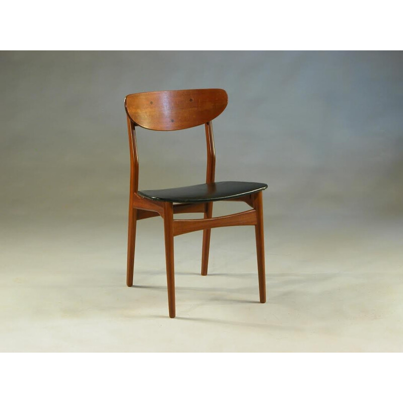 Set of 4 Danish teak dining chairs - 1960s