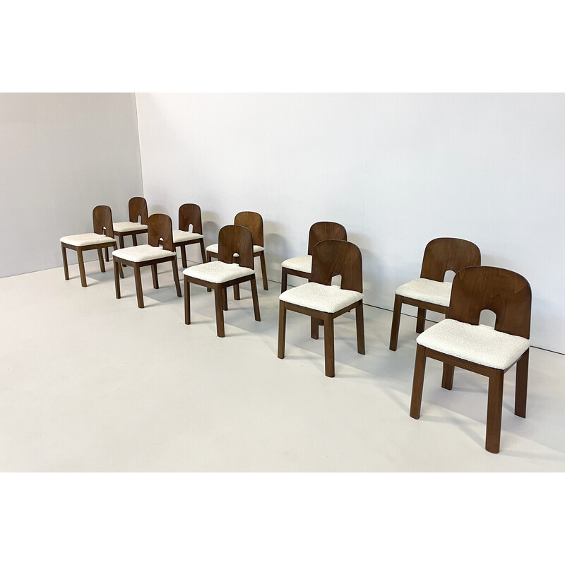 Set of 10 mid-century chairs in wood and white boucle, Italy 1960s