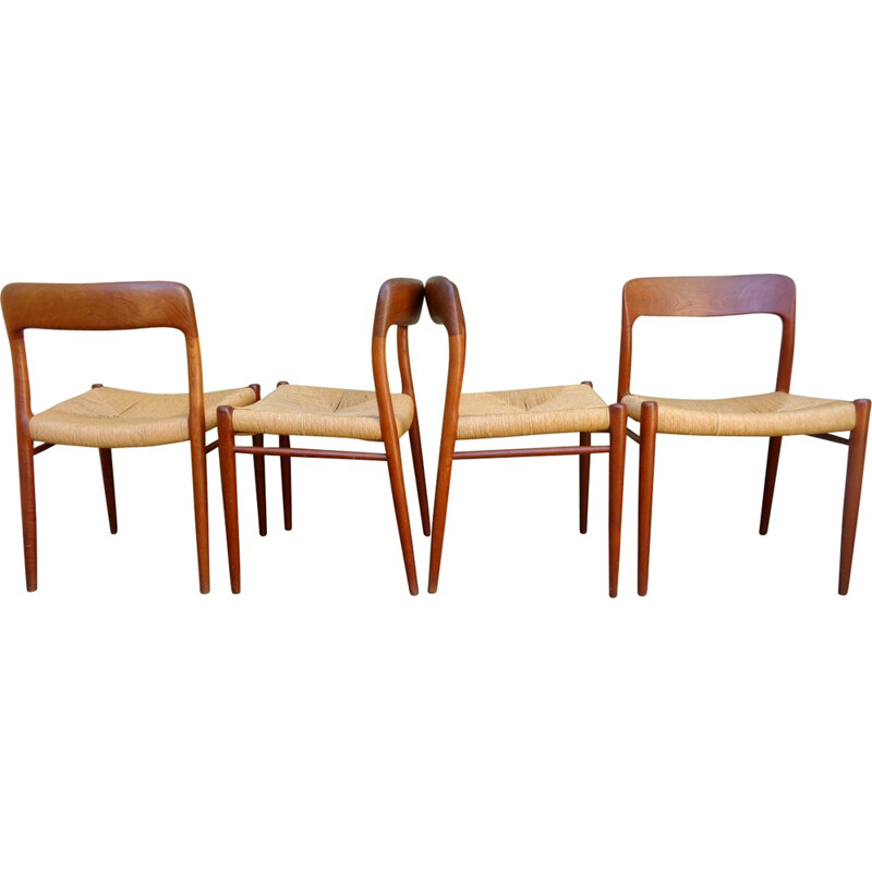 Suite de 4 chaises scandinaves Niels O Moller modèle 75 - 1950