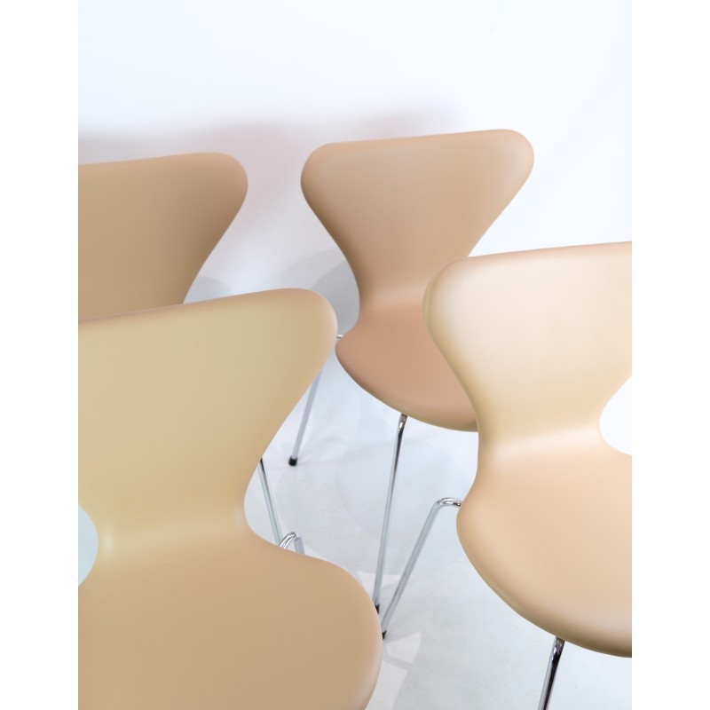 Conjunto de 4 cadeiras vintage Seven chairs modelo 3107 de Arne Jacobsen para Fritz Hansen