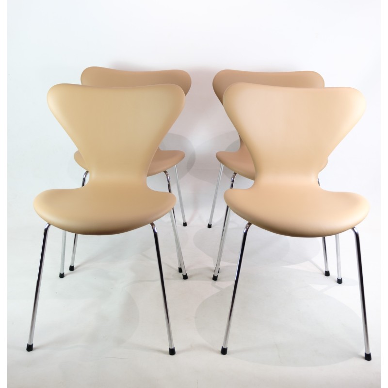 Juego de 4 sillas Seven vintage modelo 3107 de Arne Jacobsen para Fritz Hansen