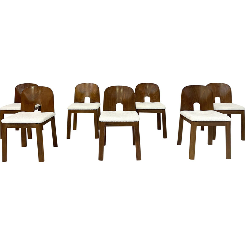 Set of 10 mid-century chairs in wood and white boucle, Italy 1960s