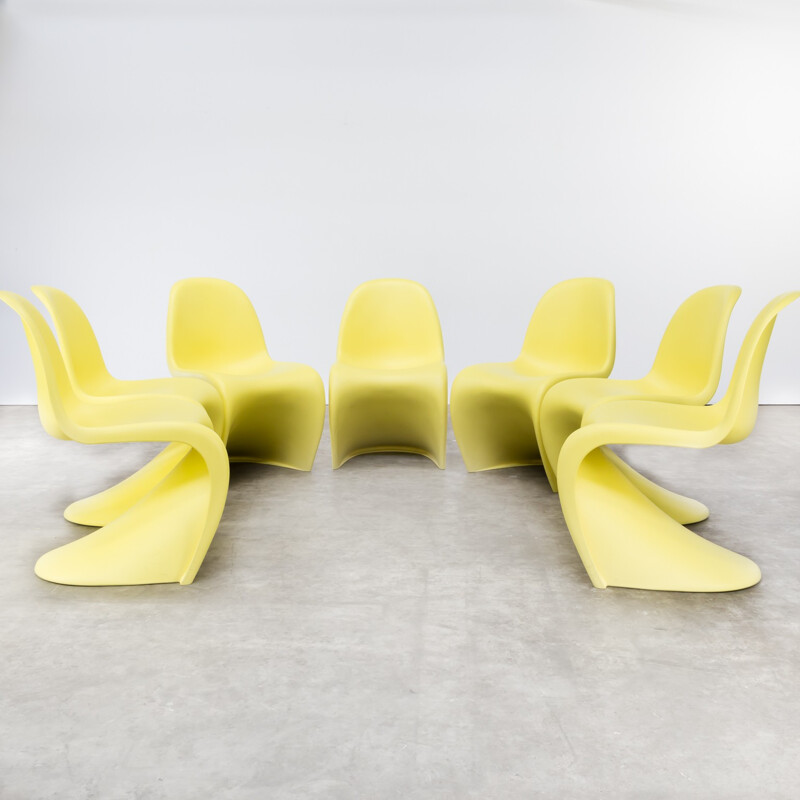 Set of 7 yellow "panton" chair by Verner Panton  for Vitra 