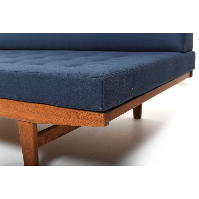 Vintage daybed H9 by Poul Volther for Fdb, Denmark 1960s