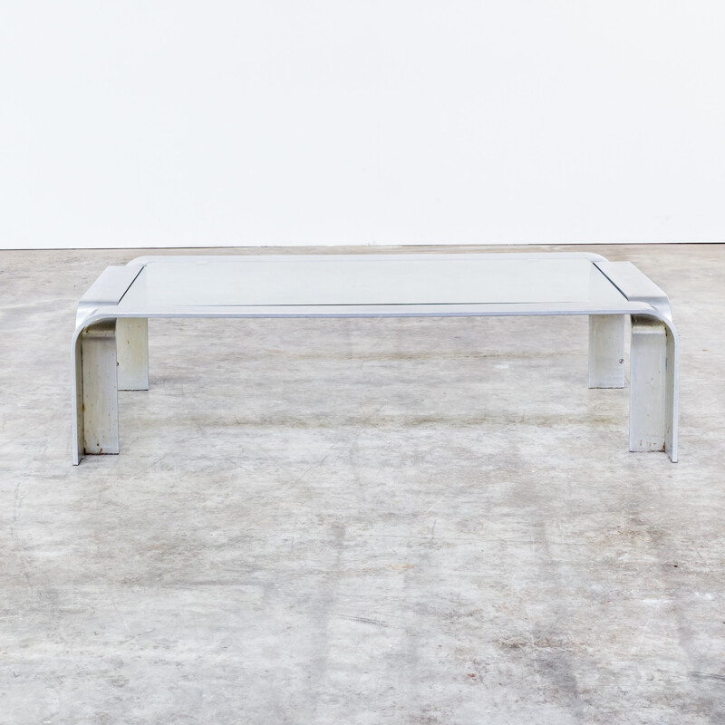 Table basse en aluminium et en verre - 1990
