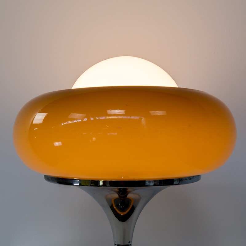 Mid century table lamp by Harvey Guzzini - 1960s